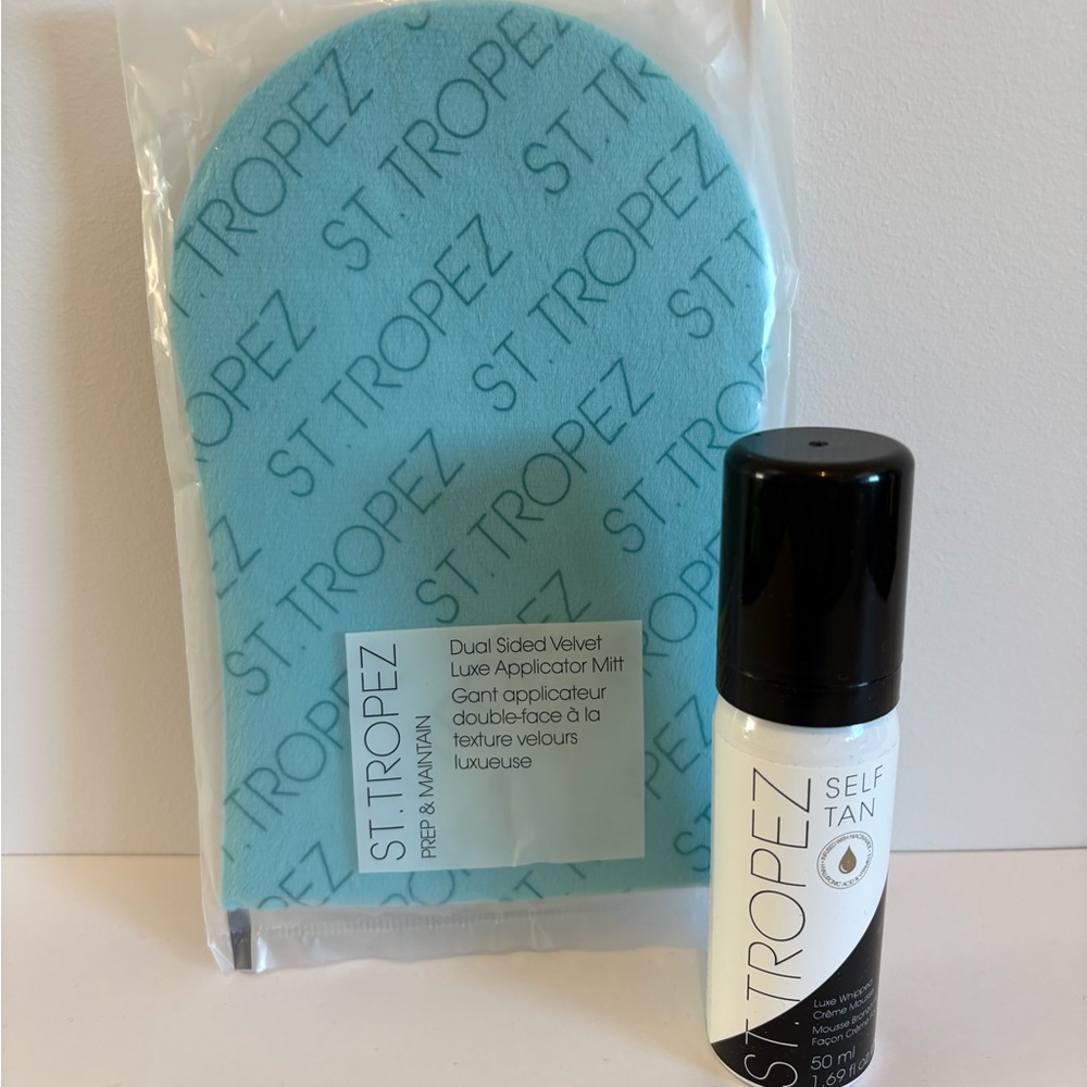 St. Tropez Blue Velvet Mitt with Self Tan Mousse